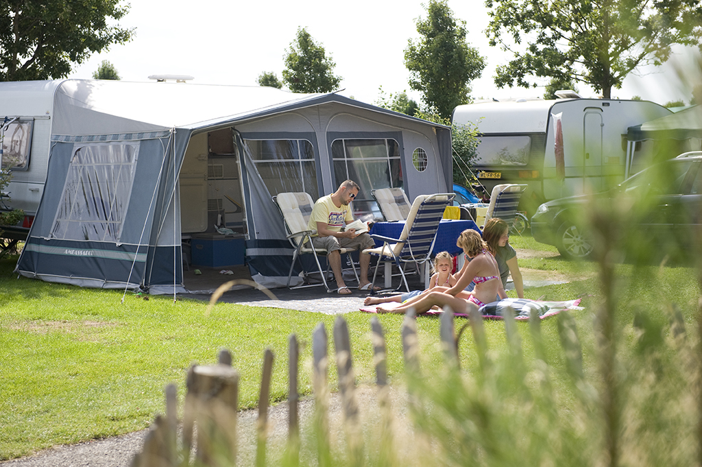 Kamperen Julianahoeve.jpg