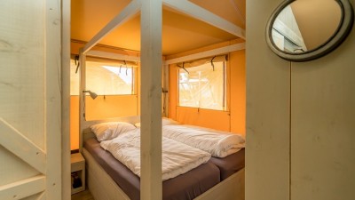 Zanzi_tent_6p._slaapkamer_2_verkleind.jpg