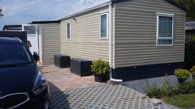 Arend 1824 - Foto vooraanzicht.jpg