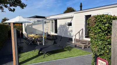 Park Zwaan 1255 foto voortuin.jpg