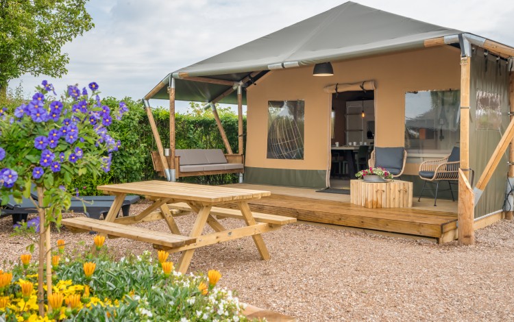 Verblijf in het voorjaar - Zanzi tent 6 p