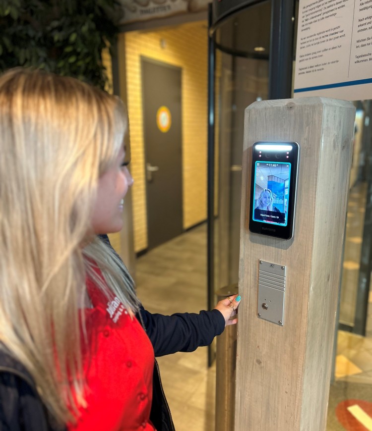 Gezichtsherkenning foto.jpg