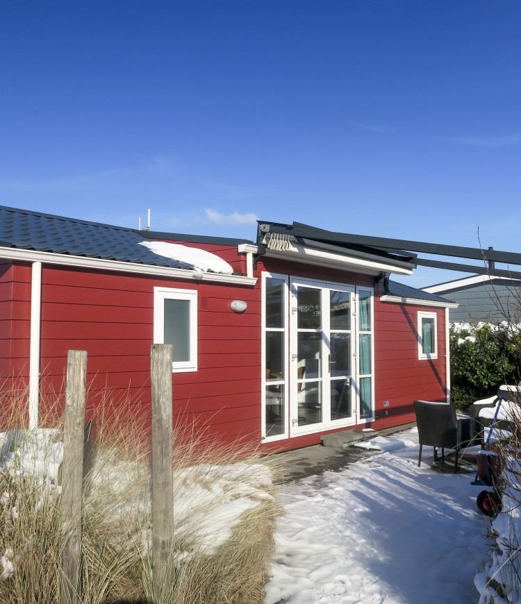 Juultje Type 1 met sneeuw Camping Julianahoeve