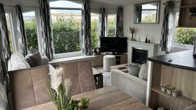 Park Merel 125 Foto Eetkamer.jpeg