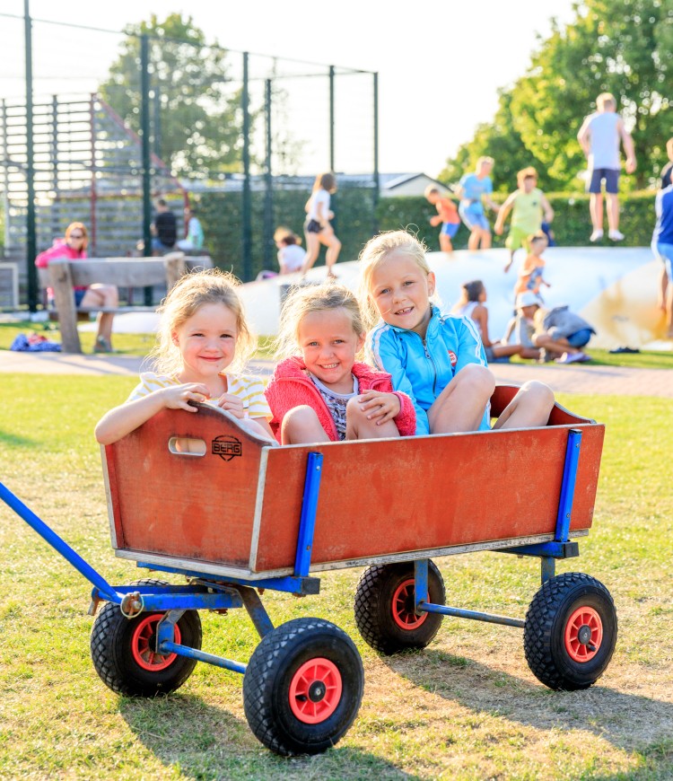 grote speeltuin bolderkar (2).jpg