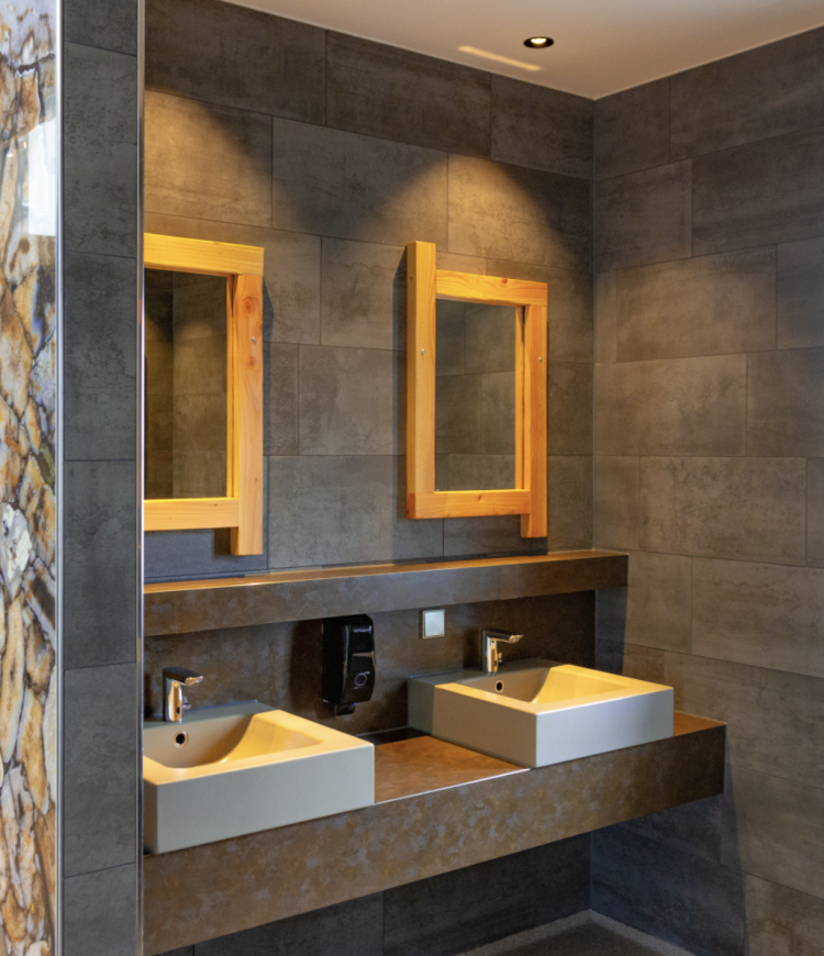 Sanitairgebouw reiger