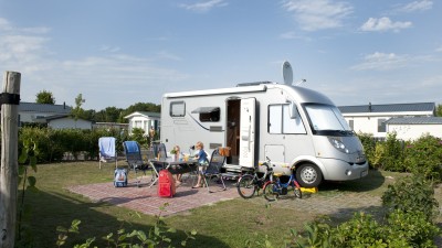 Camperplaats op park Valk.jpg