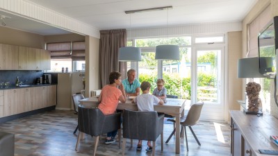 Beachbungalow eethoek.jpg