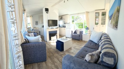 Park Zwaan 1183 Foto woonkamer.jpg