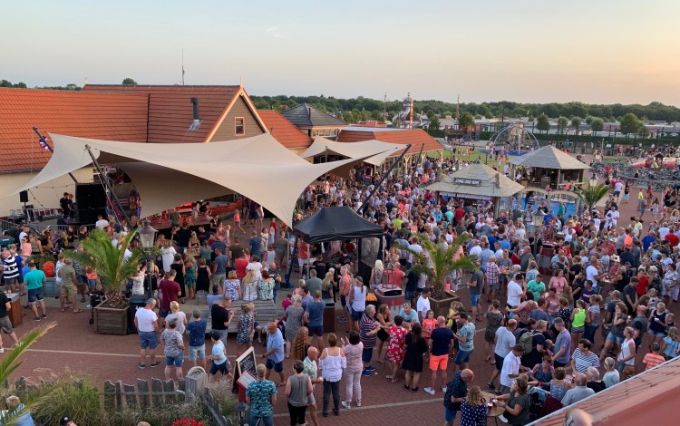 100 procent NL feestavond.jpg